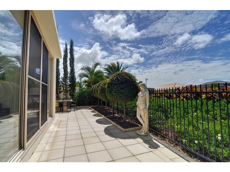 2525 Gracemere Circuit North, Hope Island QLD 4212