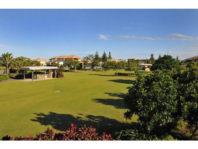 2525 Gracemere Circuit North, Hope Island QLD 4212