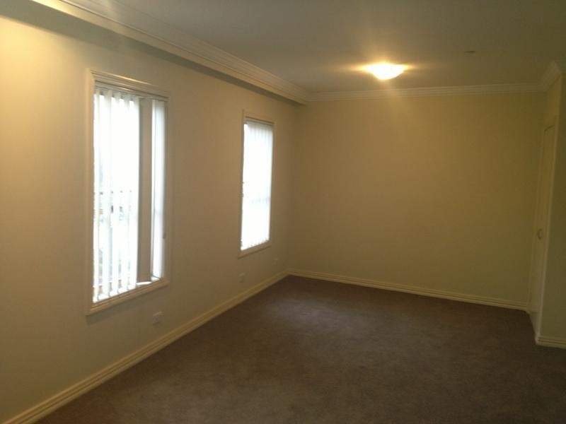 18/14 Pendraat Parade, Hope Island QLD 4212