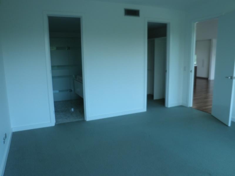 7502 Springfield Drive, Hope Island QLD 4212