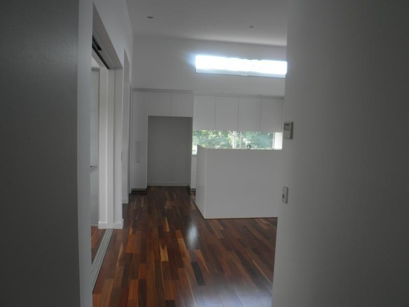 7502 Springfield Drive, Hope Island QLD 4212