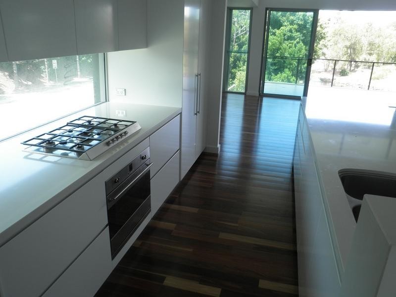 7502 Springfield Drive, Hope Island QLD 4212