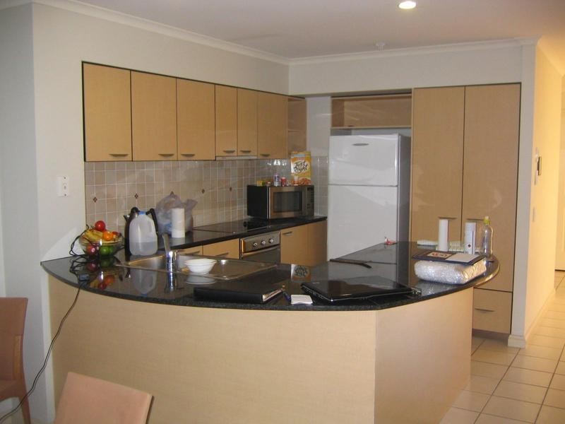 8878 MAGNOLIA DRIVE, Hope Island QLD 4212