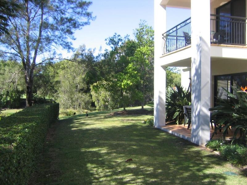 8841 MAGNOLIA DRIVE, Hope Island QLD 4212