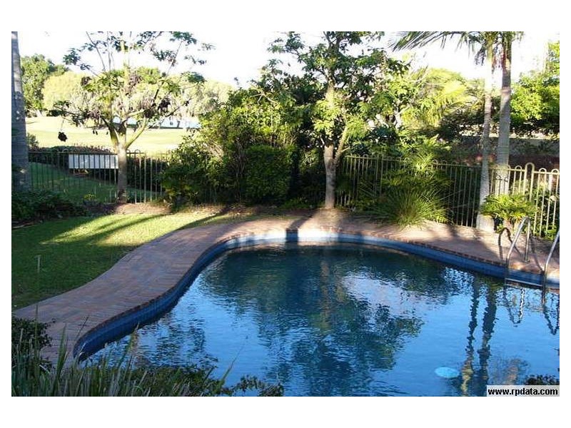 4987 ST ANDREWS TERRACE, Sanctuary Cove QLD 4212