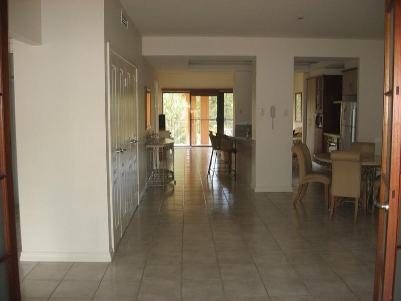 3281 PALLADIAN DRIVE, Hope Island QLD 4212