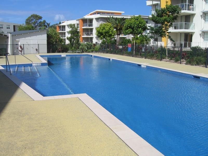 726/66 Sickle Ave, Hope Island QLD 4212