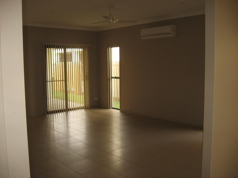 89/19 SANTA BARBARA RD, Hope Island QLD 4212