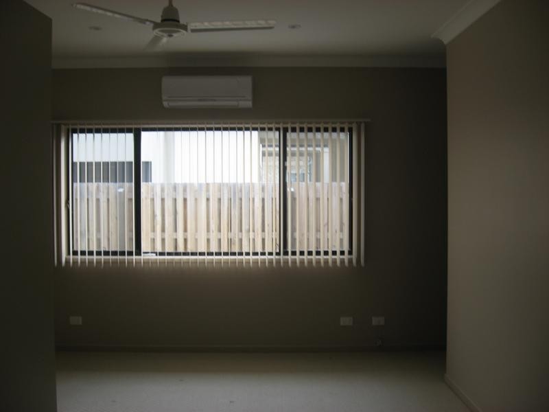 89/19 SANTA BARBARA RD, Hope Island QLD 4212