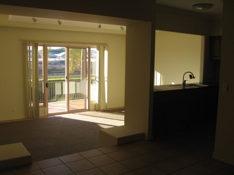 Hope Island QLD 4212