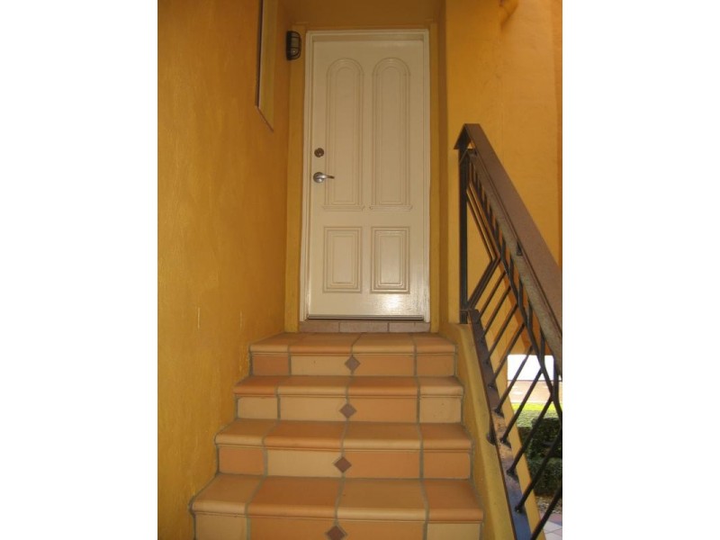 Hope Island QLD 4212