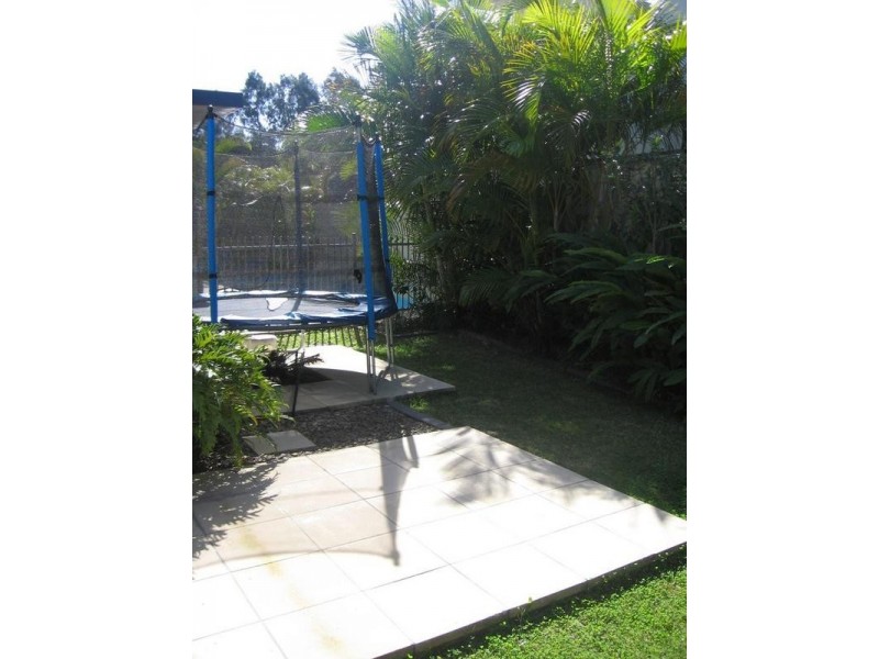 6018 CALARDO AVE, Hope Island QLD 4212