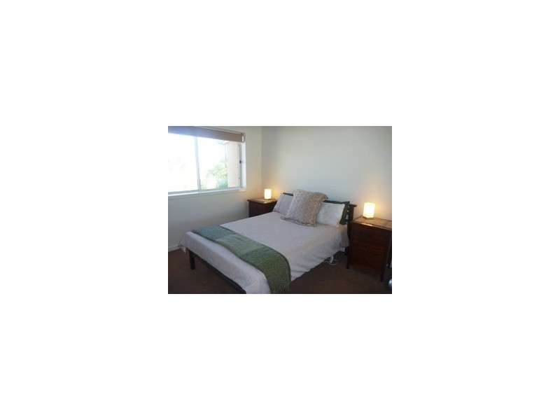 60/3 MARINA CRESCENT, Runaway Bay QLD 4216