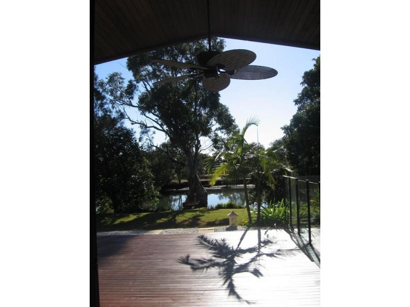 7 PARKVIEW PLACE, Hope Island QLD 4212