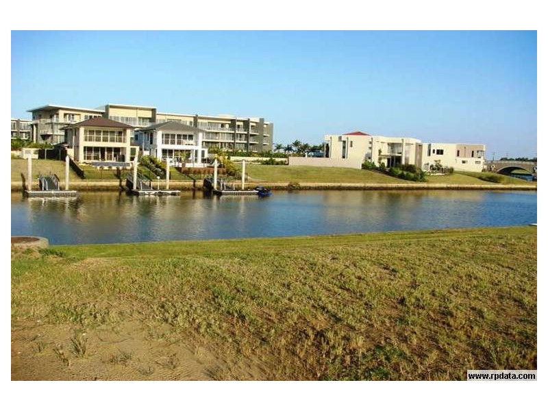 6190 Bolsena Cct, Hope Island QLD 4212