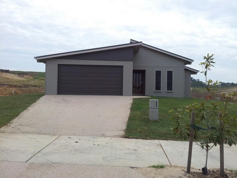 7 Gair Street, Rural View QLD 4740