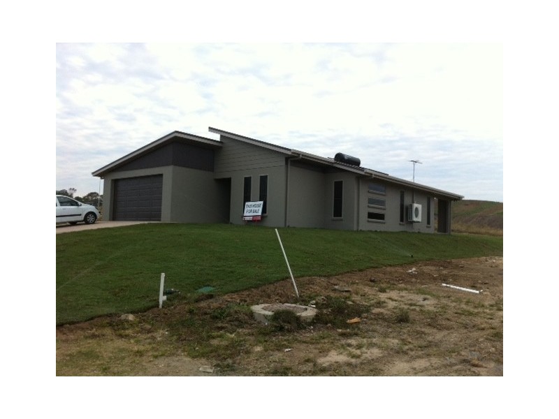 7 Gair Street, Rural View QLD 4740