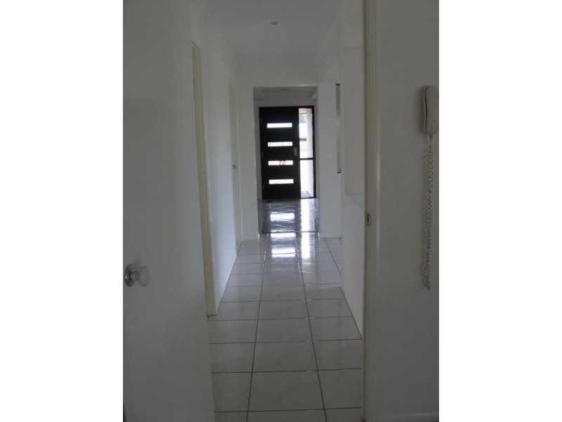 4 SAILAWAY CRT, Coomera QLD 4209