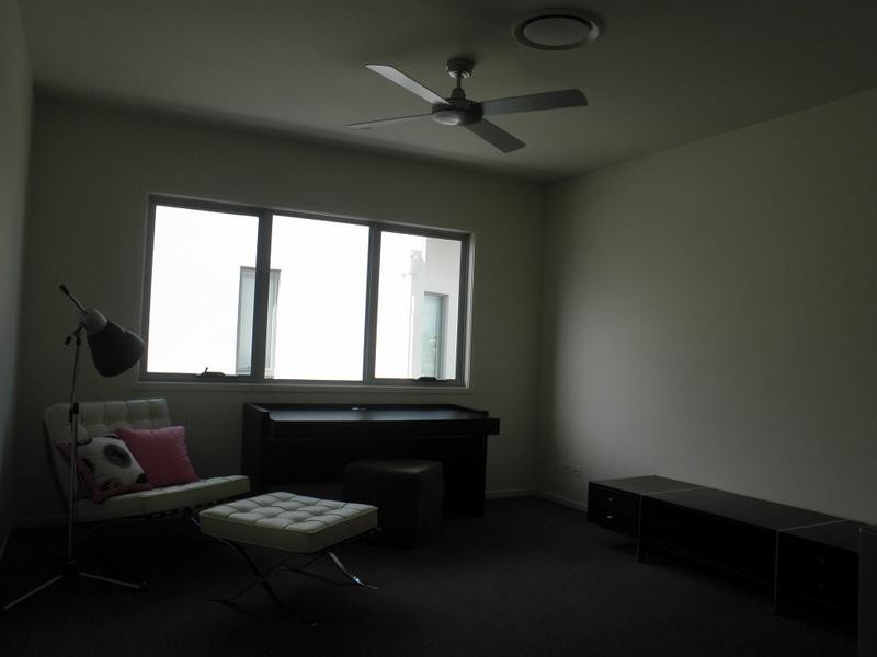 2/5 South Quay Drive, Biggera Waters QLD 4216