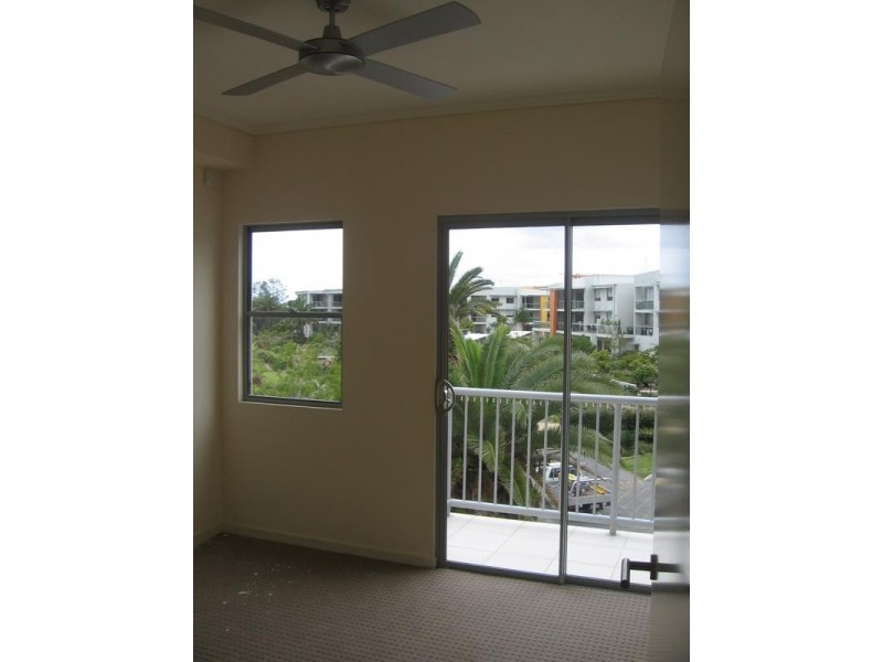 103 John Lund Drive, Hope Island QLD 4212