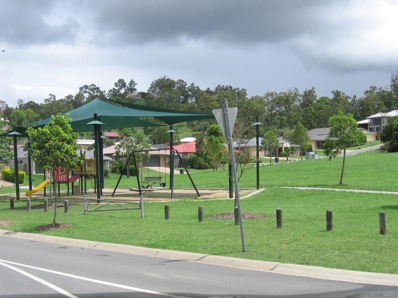 21 REDSTART ST, Upper Coomera QLD 4209