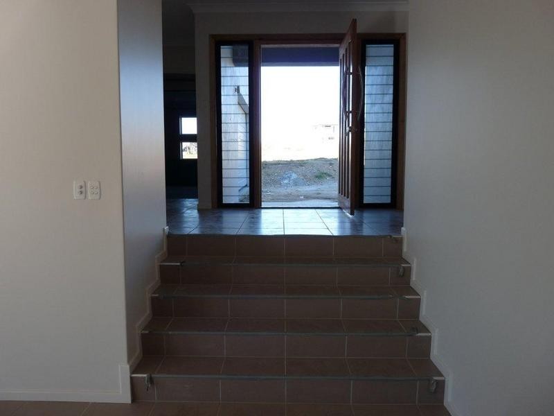26 Douglas Crescent, Rural View QLD 4740