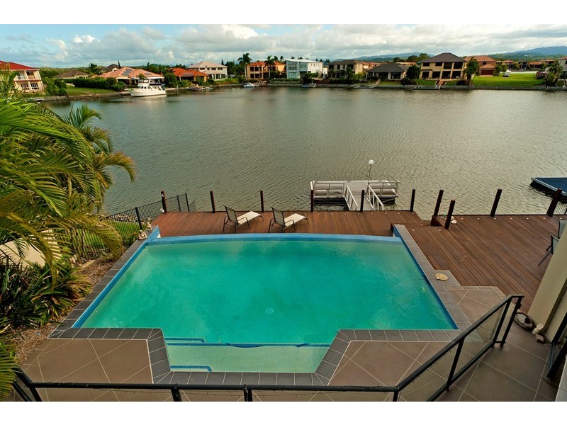 14 Windchimes Way, Oyster Cove, Helensvale QLD 4212