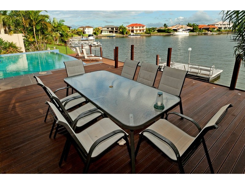 14 Windchimes Way, Oyster Cove, Helensvale QLD 4212