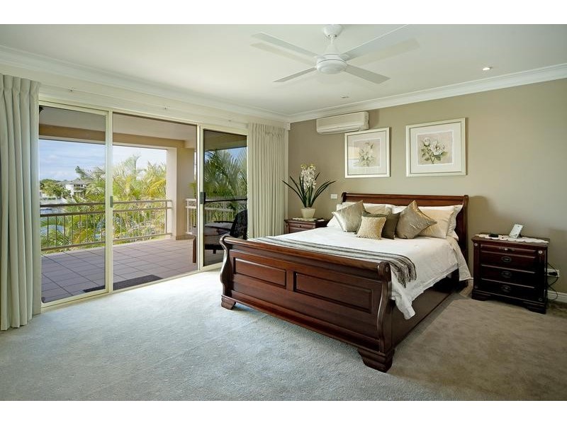 5 Windchimes Way, Helensvale QLD 4212