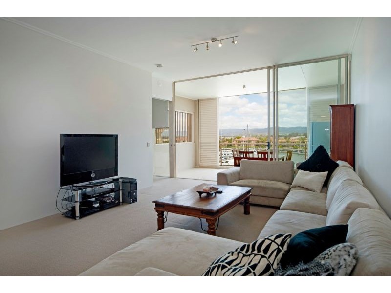 Hope Island QLD 4212