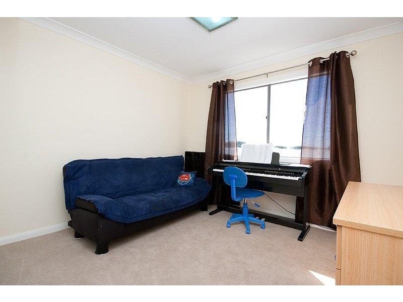 26 Cova Boulevard, Hope Island QLD 4212