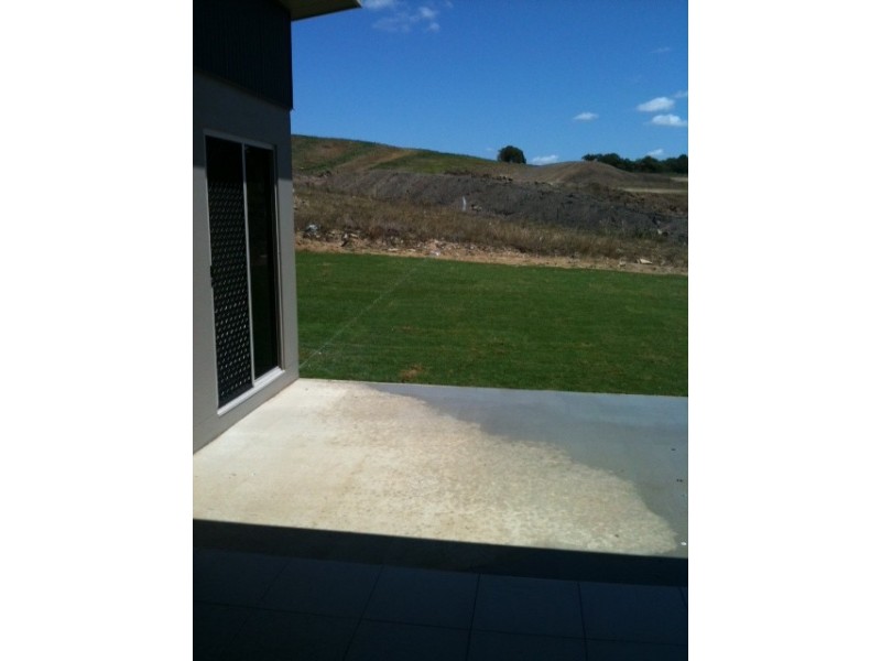 7 Gair Street, Rural View QLD 4740