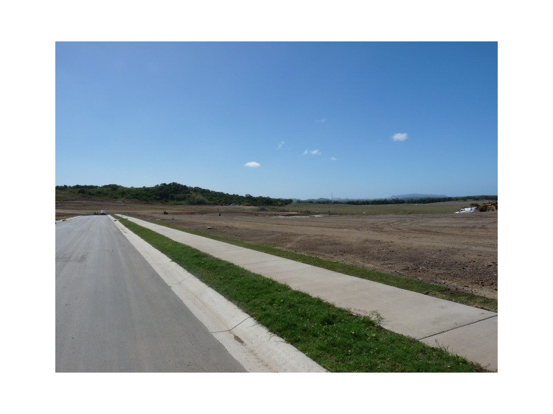 Rural View QLD 4740