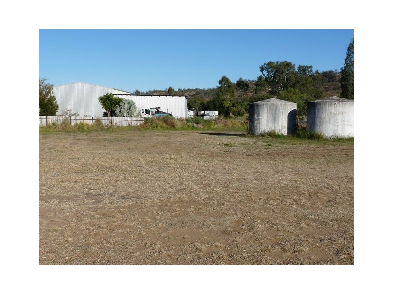 19 ECLIPSE STREET, Springsure QLD 4722