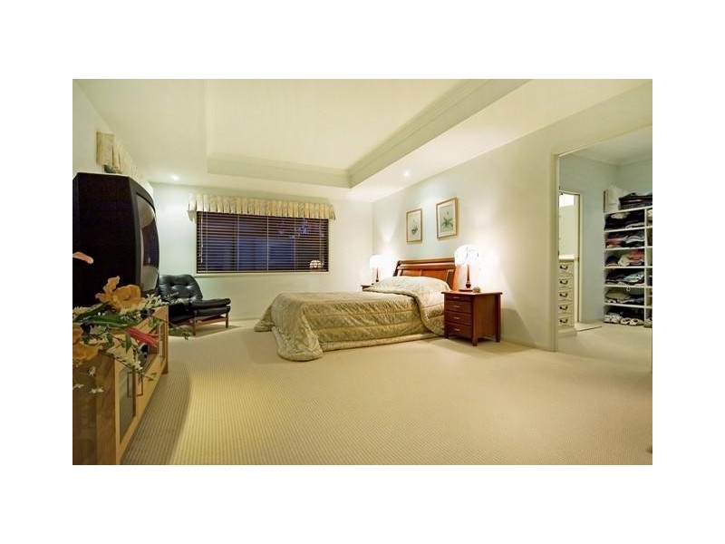 1621 Rosebank Way, Hope Island QLD 4212