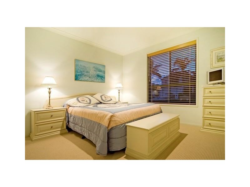 1621 Rosebank Way, Hope Island QLD 4212