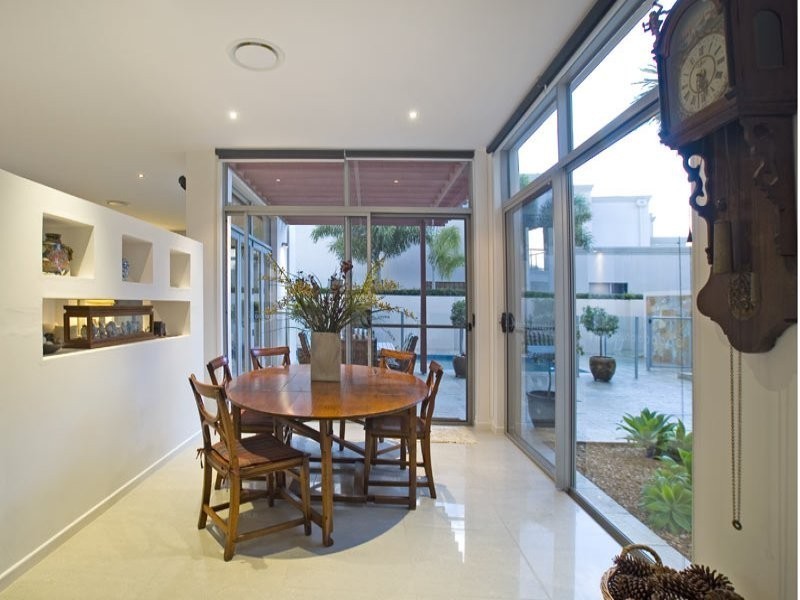 1671 Riverdale Drive, Hope Island QLD 4212