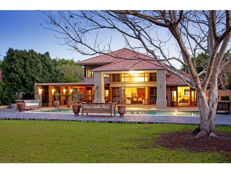 8202 Magnolia Drive, Hope Island QLD 4212