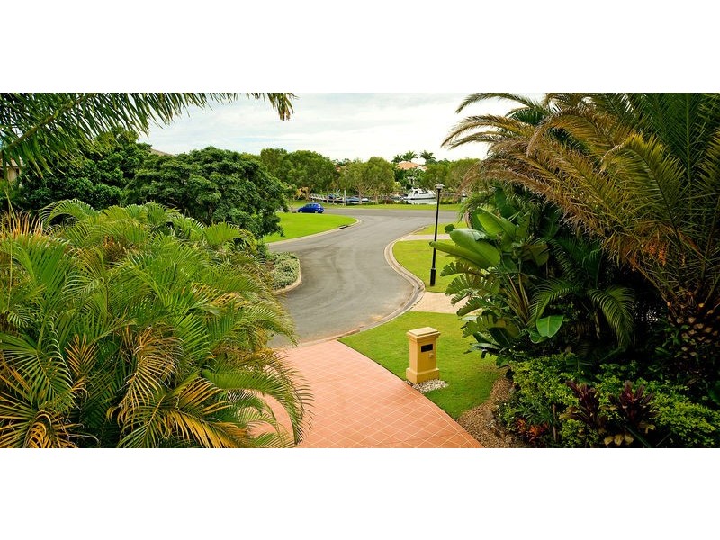 1609 Richmond Court, Hope Island QLD 4212