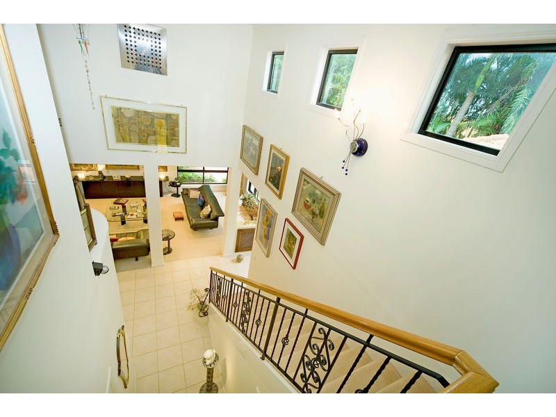 1609 Richmond Court, Hope Island QLD 4212