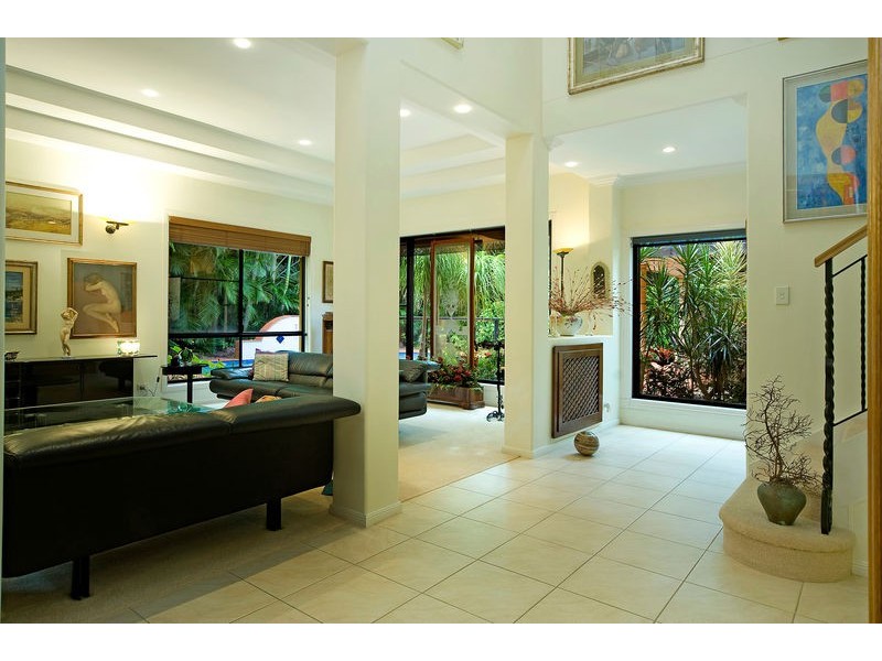 1609 Richmond Court, Hope Island QLD 4212