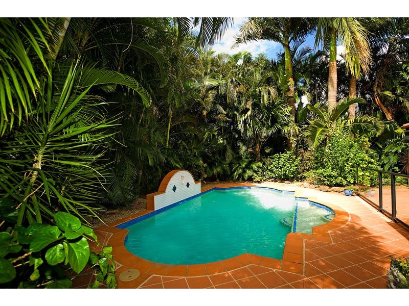 1609 Richmond Court, Hope Island QLD 4212
