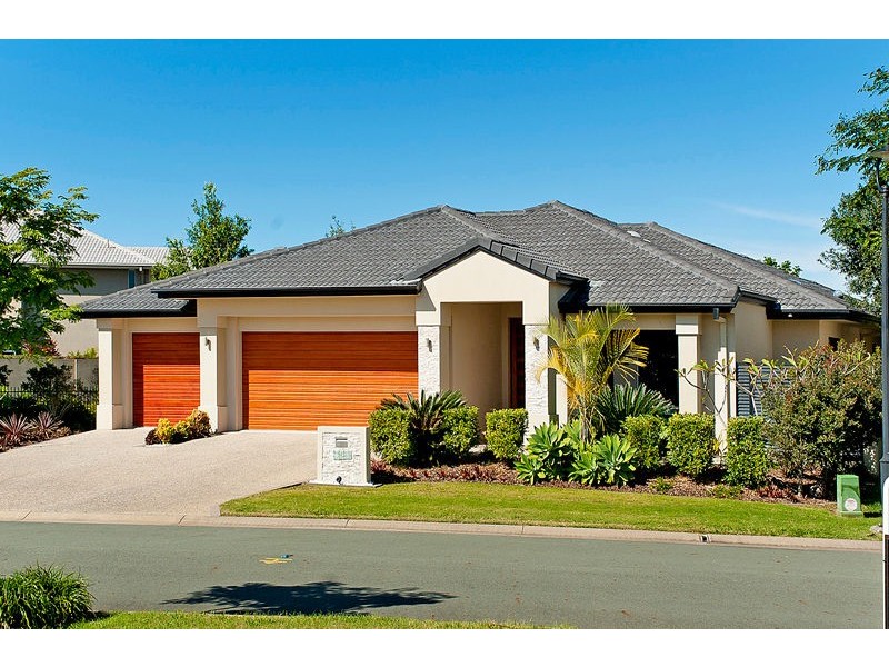 2523 Gracemere Circuit North, Hope Island QLD 4212