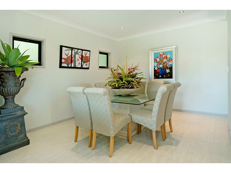 2523 Gracemere Circuit North, Hope Island QLD 4212