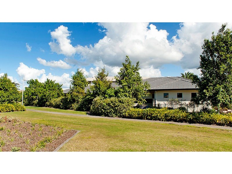 2523 Gracemere Circuit North, Hope Island QLD 4212
