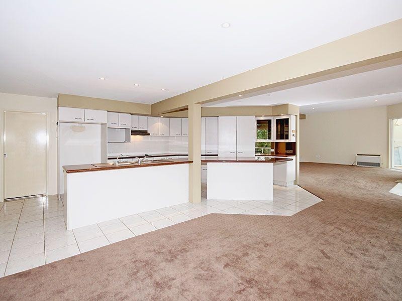 Hope Island QLD 4212