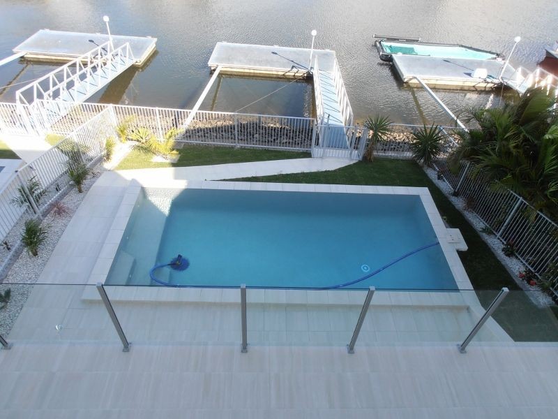 5 Harbourvue Court, Helensvale QLD 4212