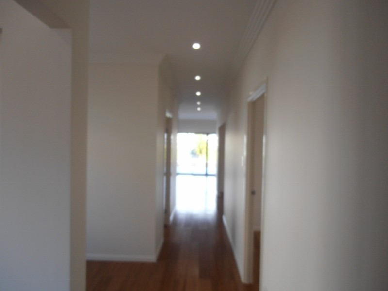 5 Harbourvue Court, Helensvale QLD 4212