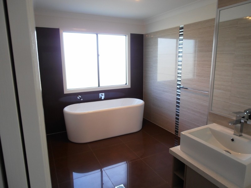 5 Harbourvue Court, Helensvale QLD 4212