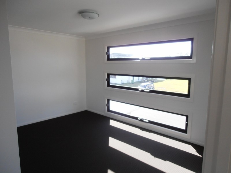 5 Harbourvue Court, Helensvale QLD 4212